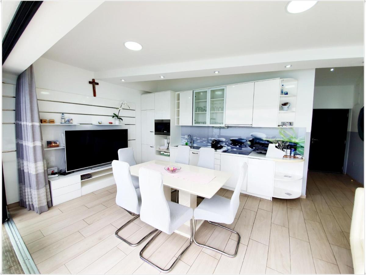 באסקה Apartments Palada 1 מראה חיצוני תמונה